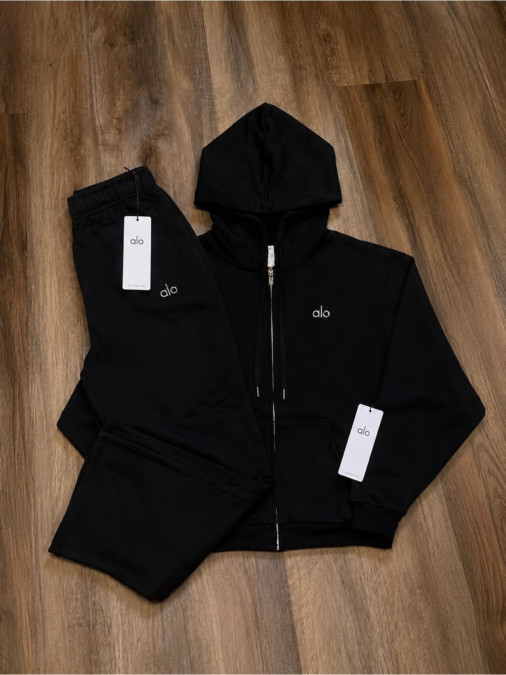 Black alo set